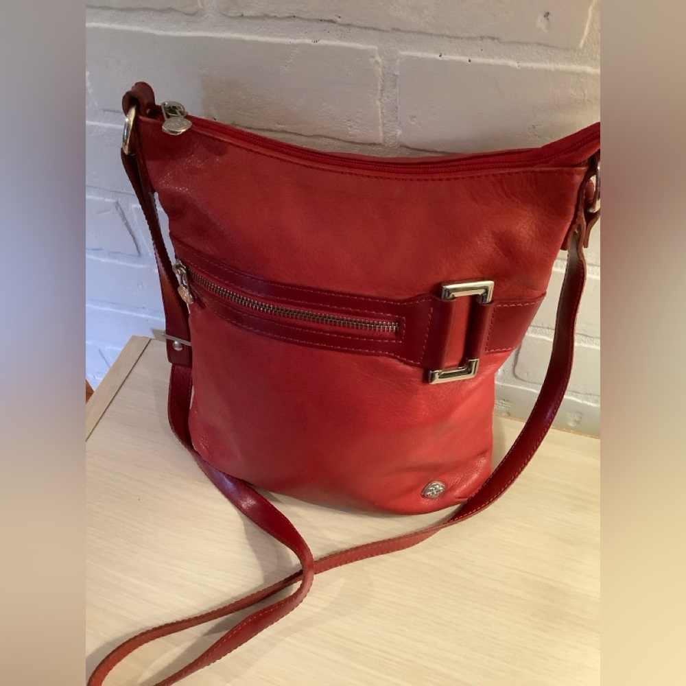 The Trend -Red Leather Crossbody Bag with Adjustable Strap